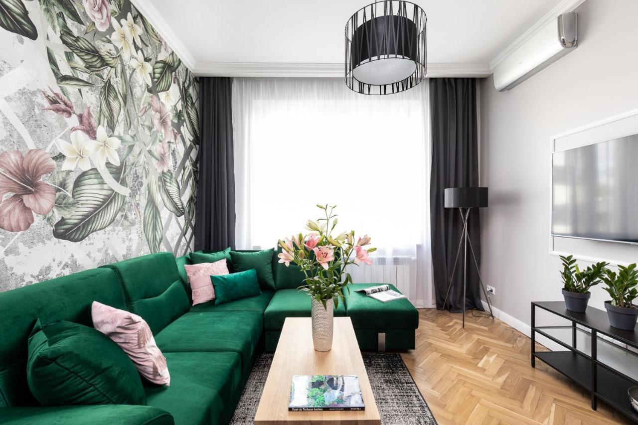 Luxe Living Krakow Apartment ภายนอก รูปภาพ