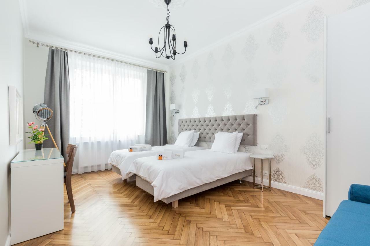 Luxe Living Krakow Apartment ภายนอก รูปภาพ
