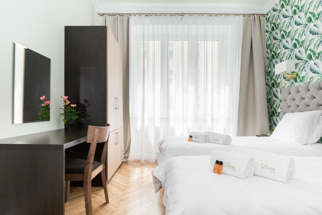Luxe Living Krakow Apartment ภายนอก รูปภาพ